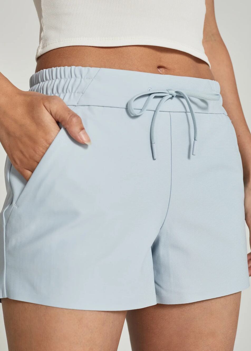 7 Diamonds Infinity Drawstring Waist Shorts Ice Blue L NWT